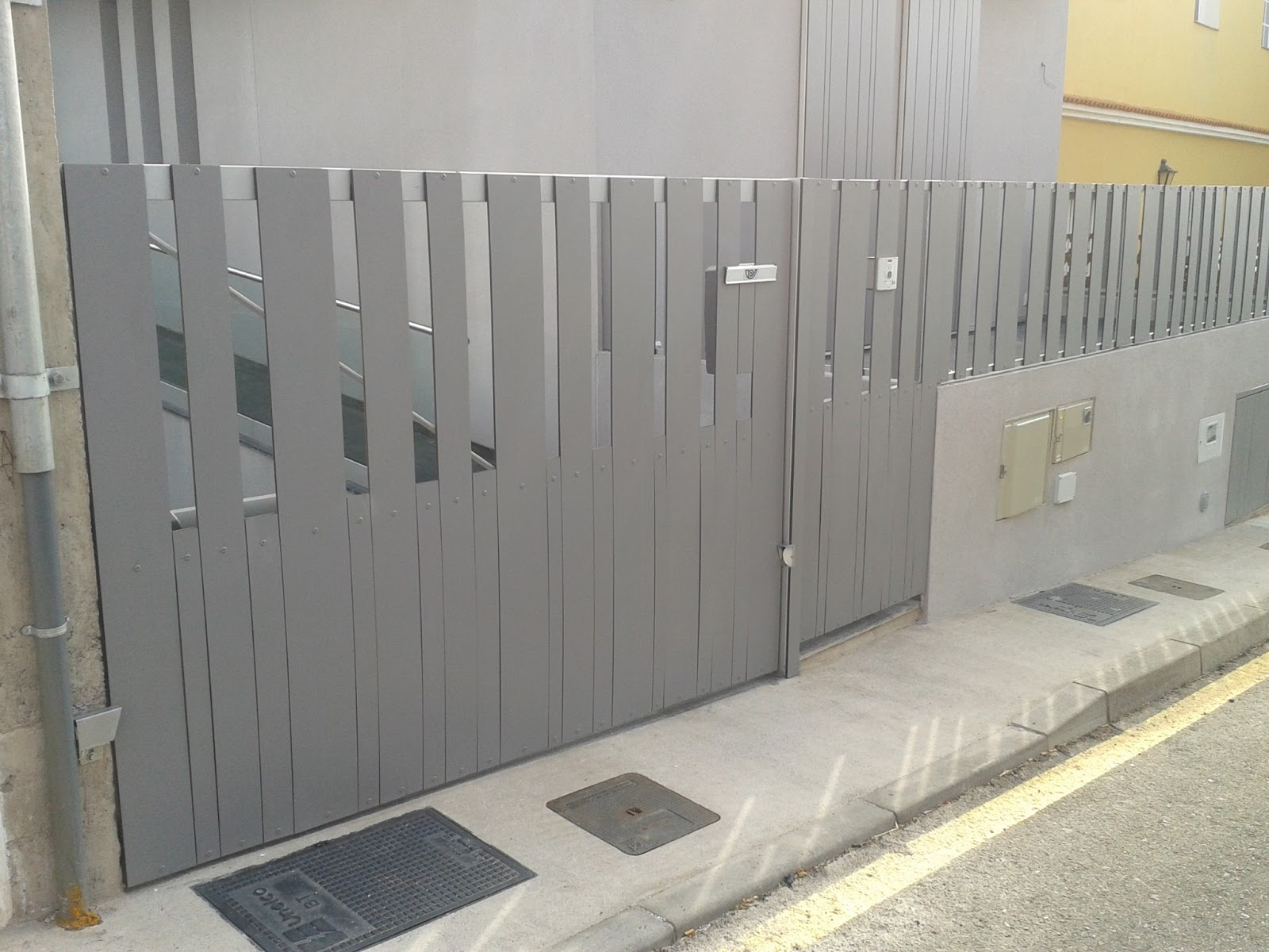 Puertas correderas - Puertas de garaje en Murcia FRAMPE